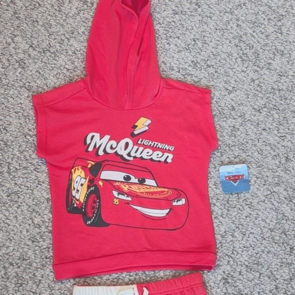 NWT Lightning McQueen For Girls (Size 7) Sleeveless Hoodie and Shorts Set - Picture 11 of 14